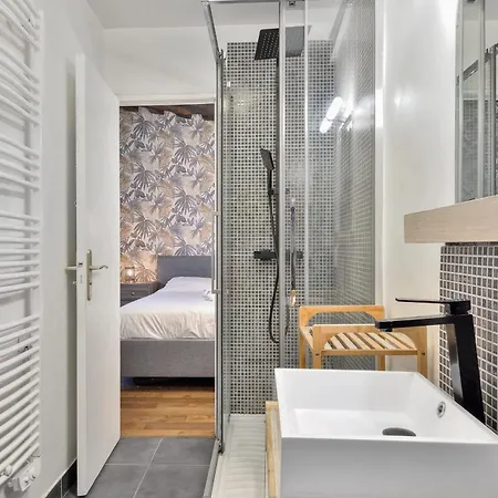 Montare - Welkeys Apartment Paris